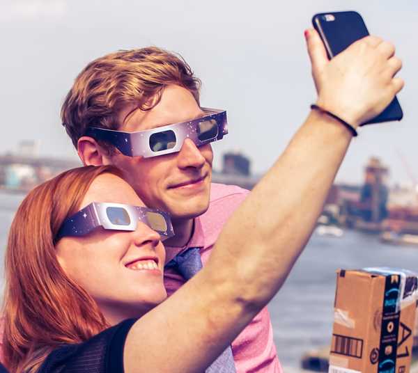 Please, Spare Us From These 6 Relationship Posts That Should Never Make It On Social Media