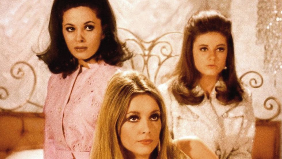 11 Finals Week Moments, As Depicted By Valley Of The Dolls