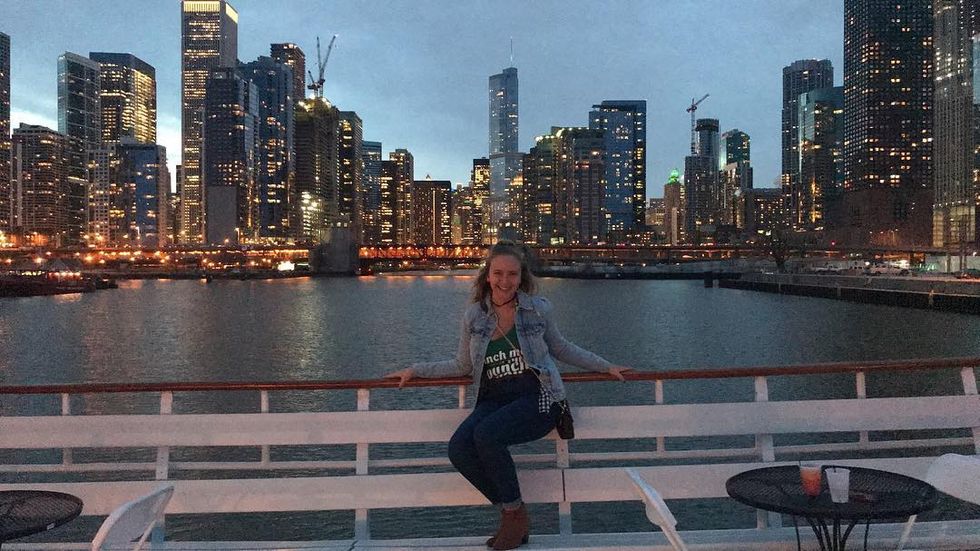 I May Be Single In A Group Of Couples, But I Wouldn't Change A Thing