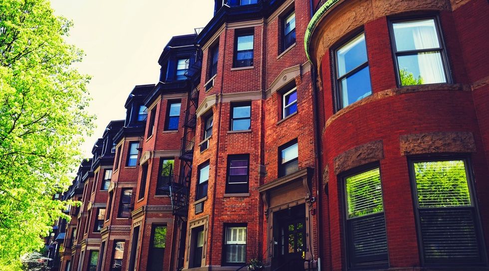 25 Questions To Ask When Apartment Hunting