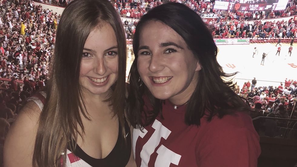 I Rolled The Dice On A Random Roommate And *Cha-Ching!* I Hit The Jackpot