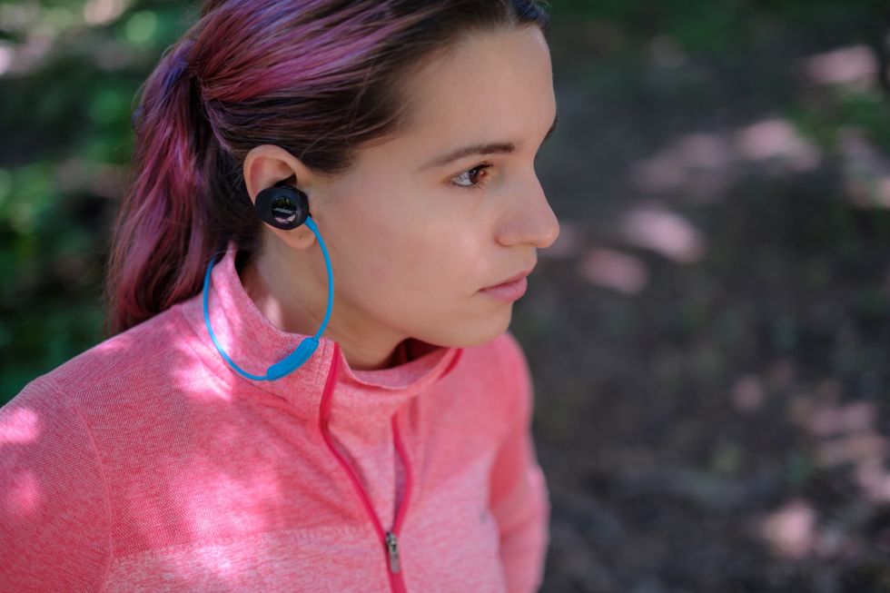 I Lived Life Without Wearing Headphones  For A Week, And This Is What Happened