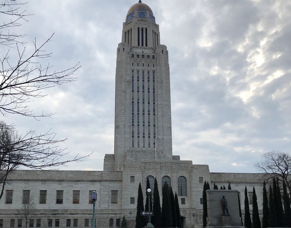 The Nebraska State Capitol Is Secretly One Of The Prettiest Buildings