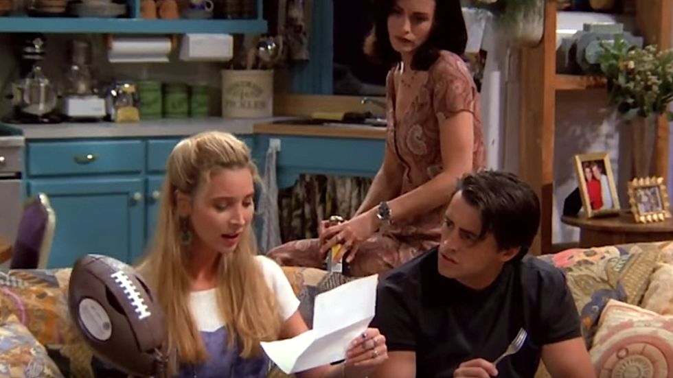 If You Think About It, 'Friends' Describes Your College Life To A T