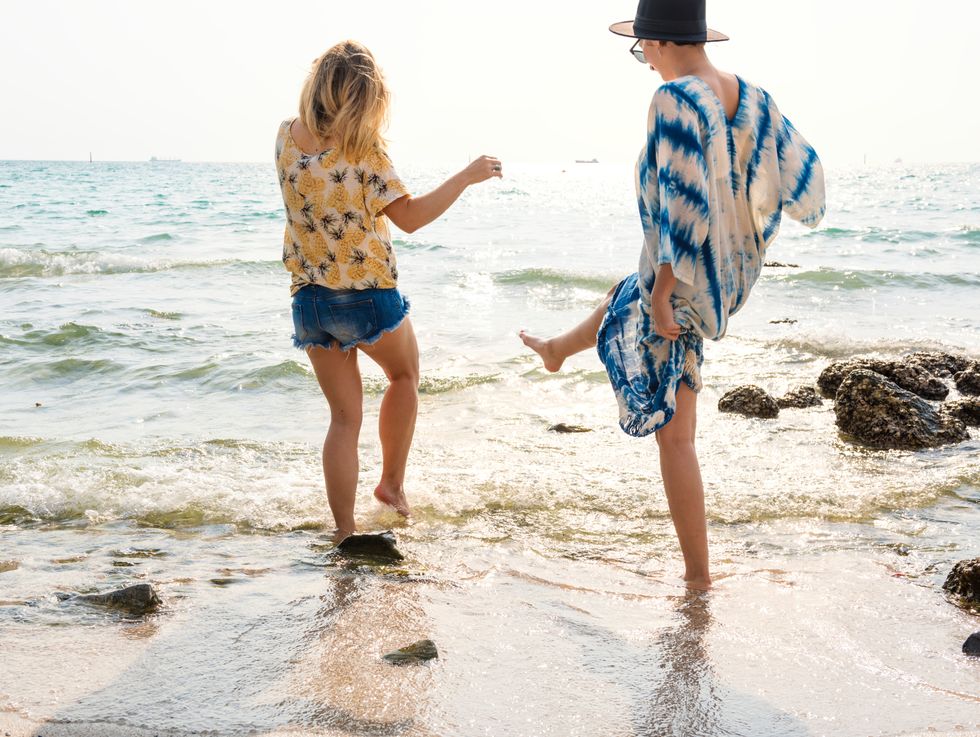 10 Essential Items Every Girl Needs For Her Beach Vacay This Summer
