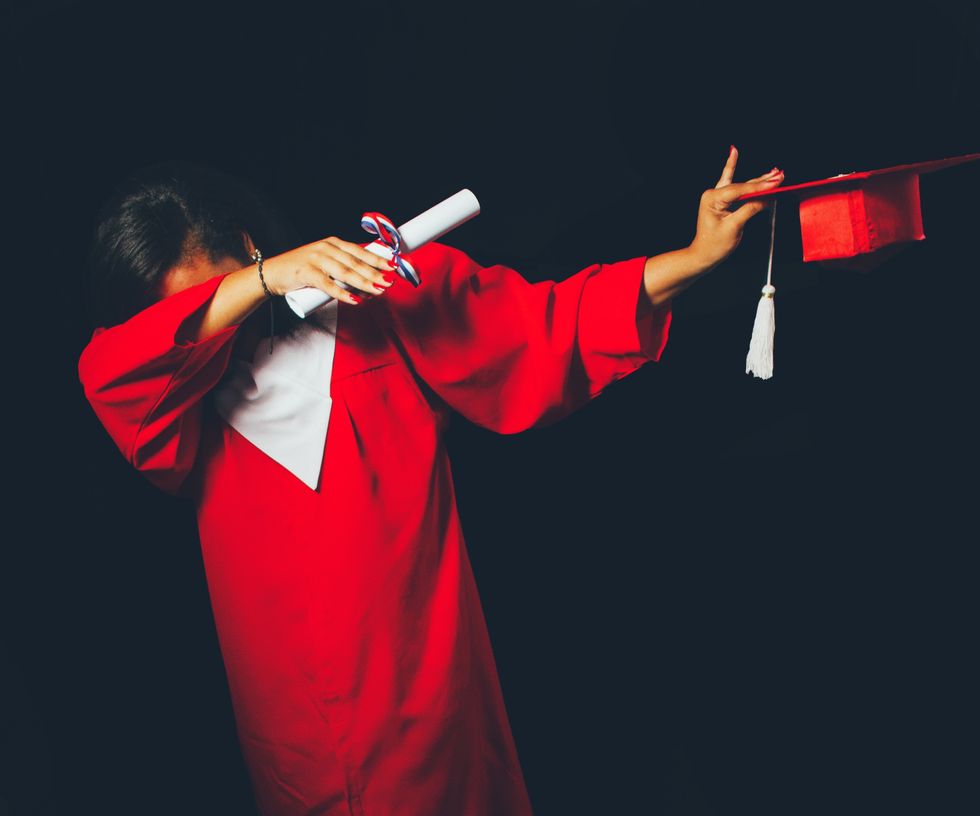 6 Perfect GIFs You Didn't Know You Needed For Your Graduation