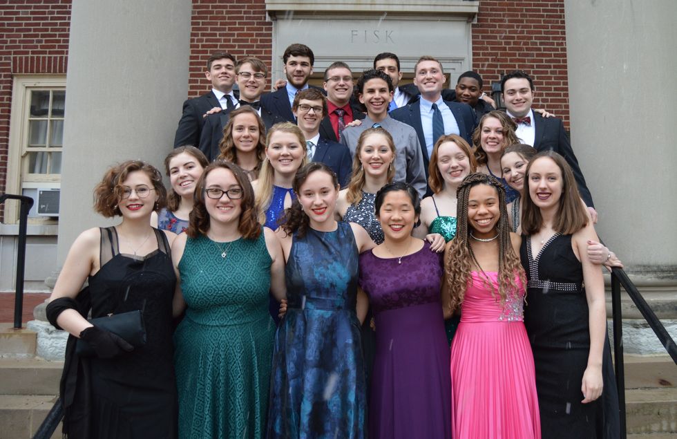 26 Lessons I Learned At College From My Best Friends, NOT My Professors