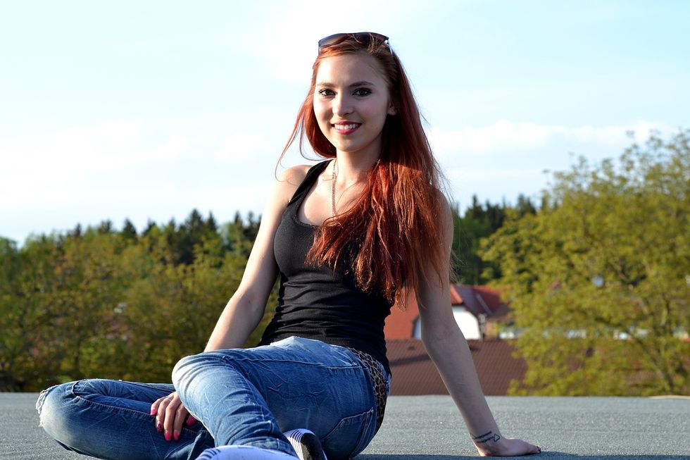 To The College Freshman Girl That Knows What She's Doing But Doesn't At The Same Time