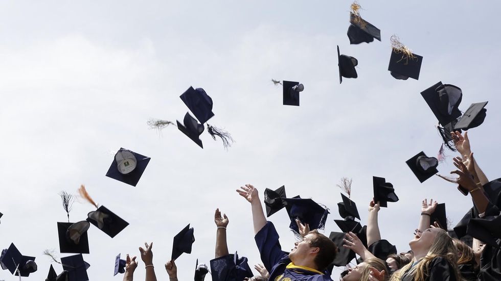 4 Things I Did The Following Weeks After College Graduation