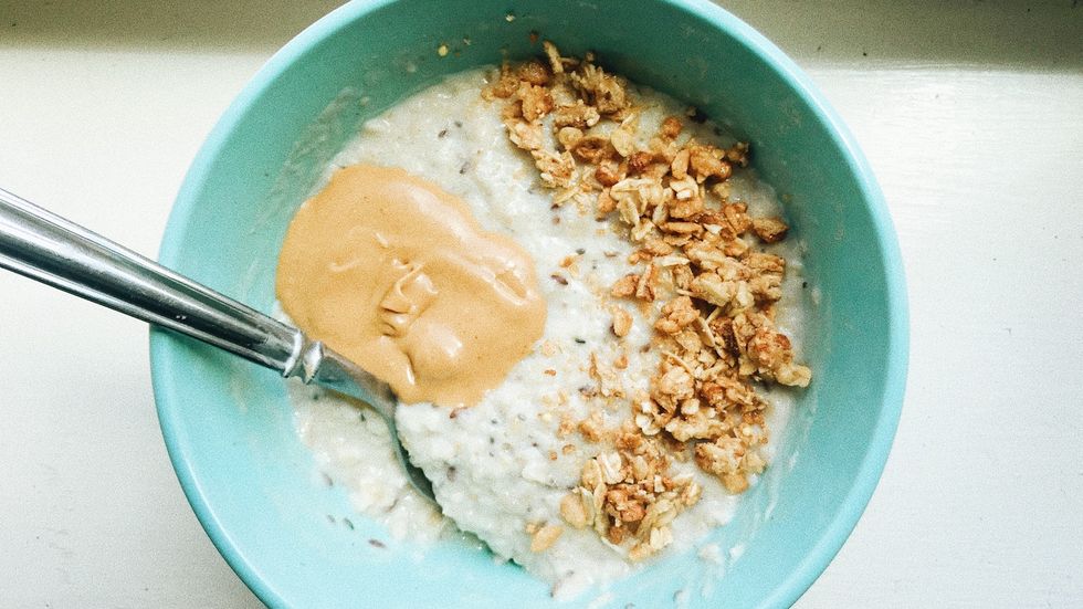 Healthy Snacks You Need In Your Dorm Room