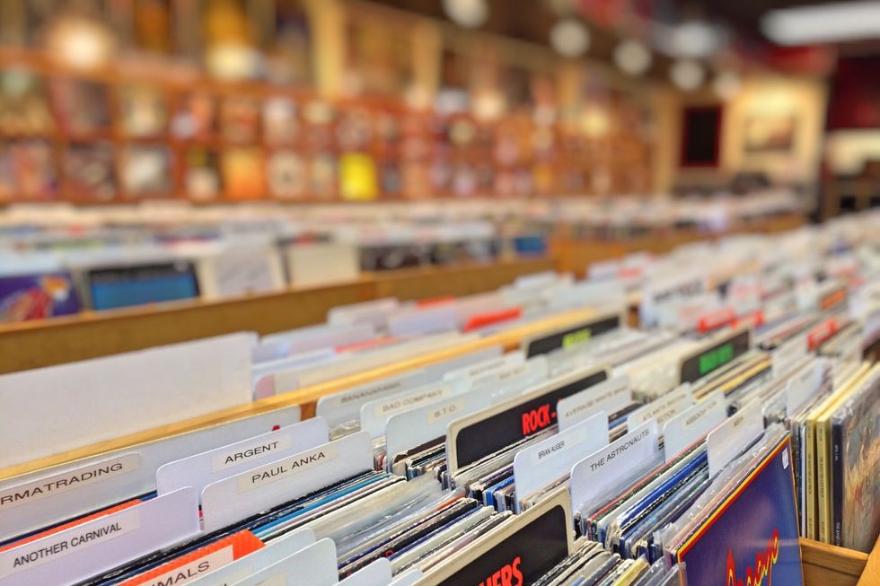 If You're Looking For Vinyl Records In New Jersey, Here's Where To Go