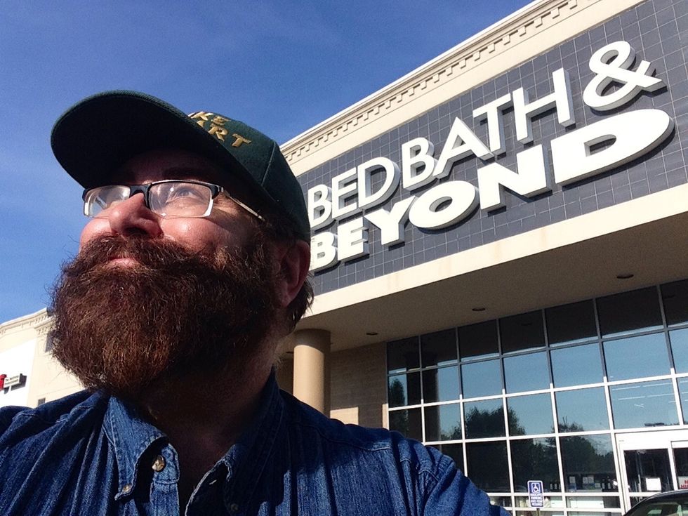 The 9 Stages Of A Shopping Spree At Bed Bath And Beyond