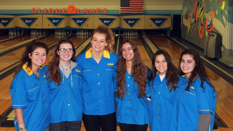 Bowling In High School Taught Me It's Always Good To Step Out Of Your Comfort Zone