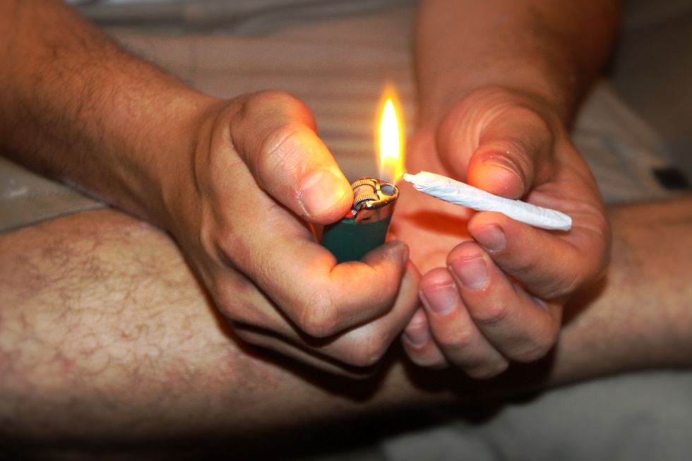 Marijuana 'Totally Non-Addictive,' Says Man On Seventh Joint Of Day