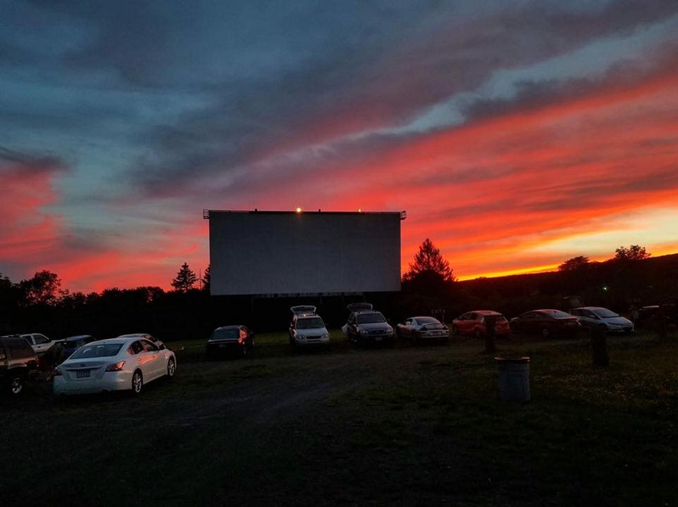 5 Reasons Drive-Ins Are Objectively Better Than 'Normal' Movie Theaters