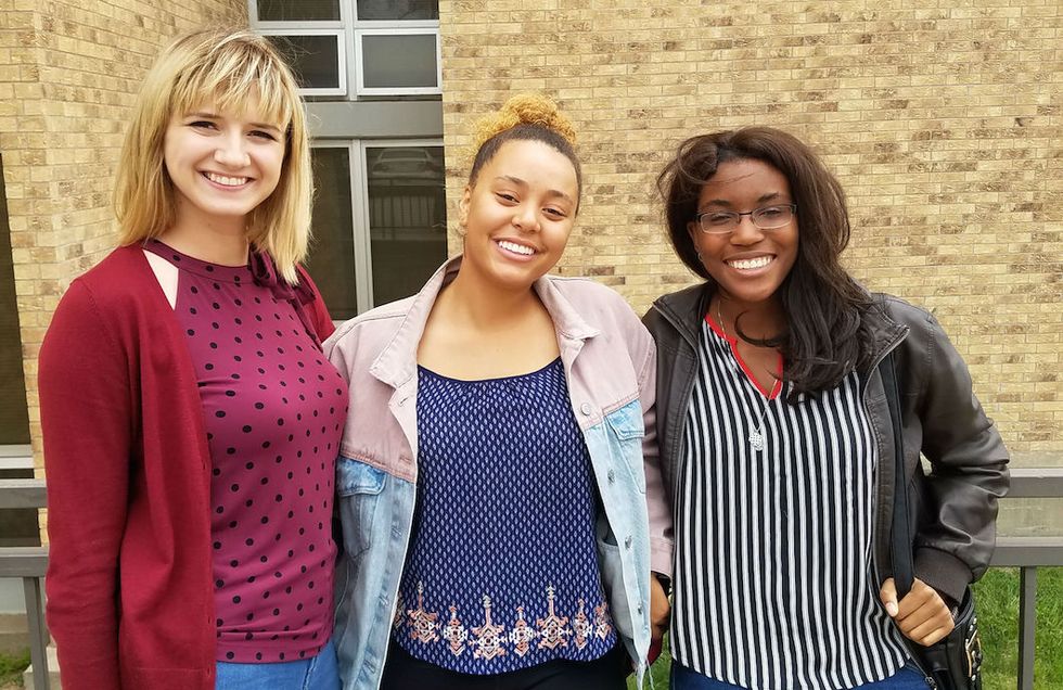 15 Signs You Drew The Right Roomie Lottery