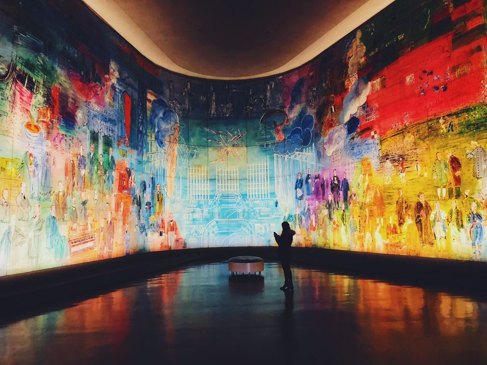 12 Struggles Nobody Warns You About Before You Study Abroad in Paris