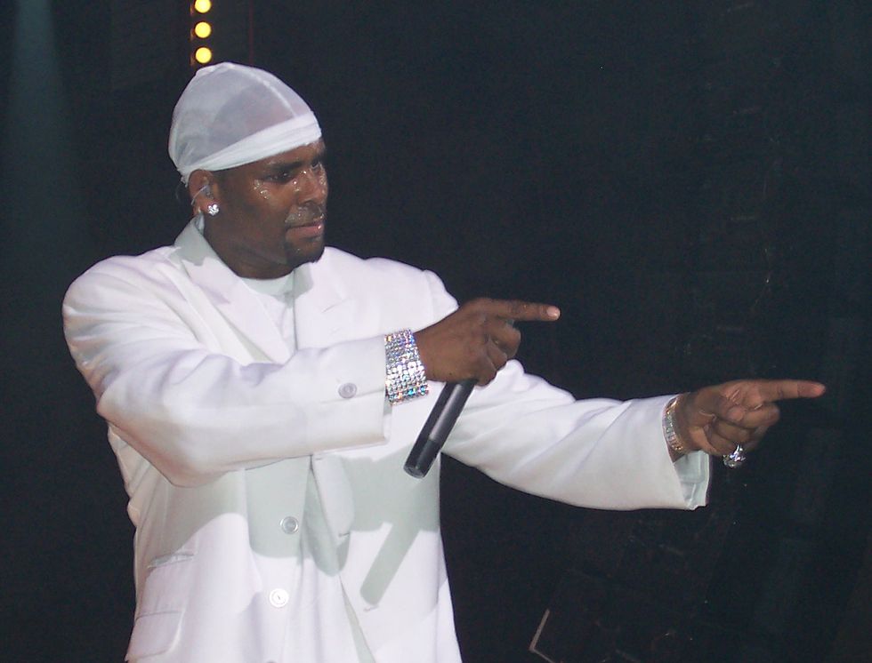 You Don't Need To Feel Guilty For Enjoying Music Of Problematic People Like R. Kelly