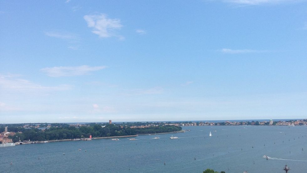 To The Sun, Feel Free to Come Out at Any Moment