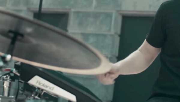 17 Songs To Listen To If You Are Struggling With Your Faith