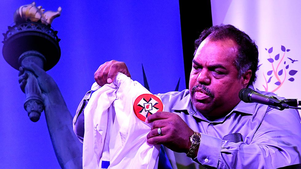 Daryl Davis Sets An Example For How We Should Interact With People That We Don't Understand
