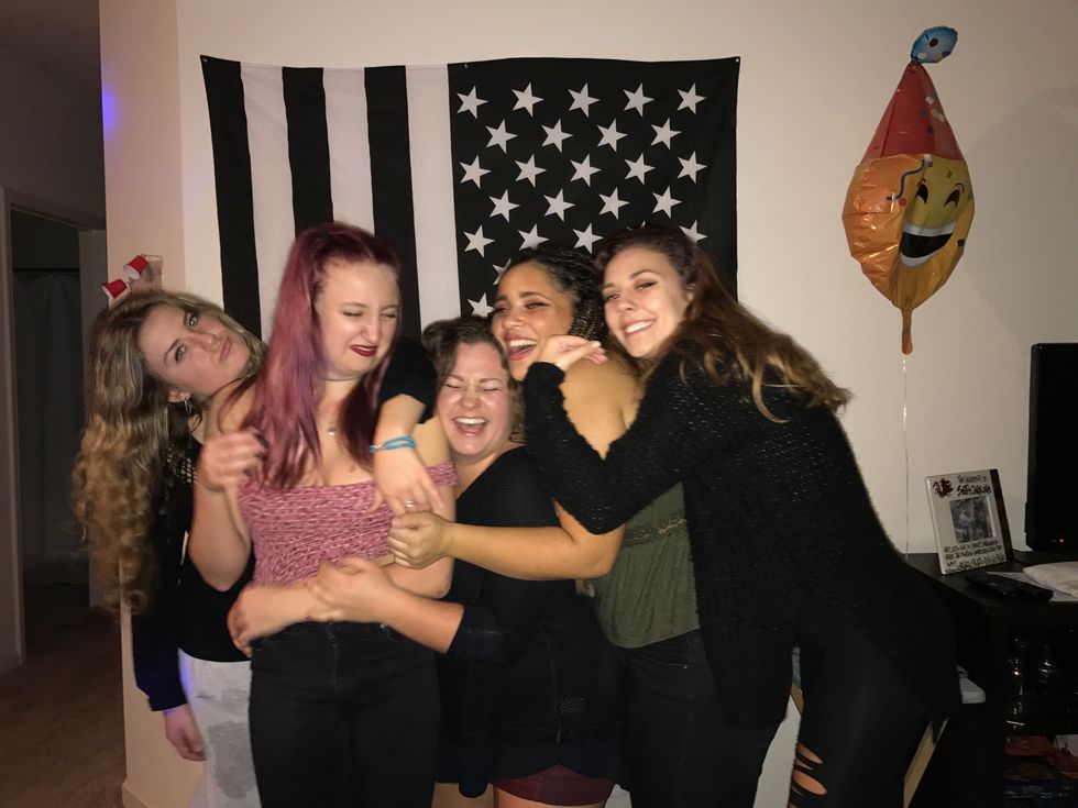 How To Break Up With Your Messy Roommate When She's Also Your Best Friend