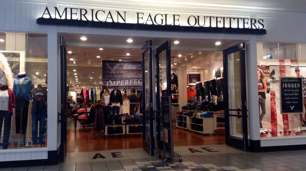 Thank You, American Eagle Outfitters, For Realizing There Is More Than One Body Type