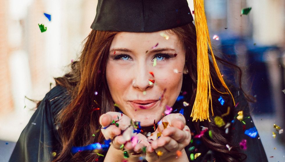 8 Gifts To Give A College Graduate To Help Them Face The Real World