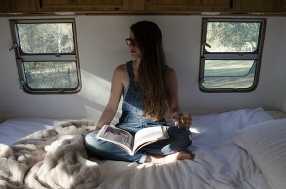 6 Simple Mindfulness Mantras To Adopt This Summer