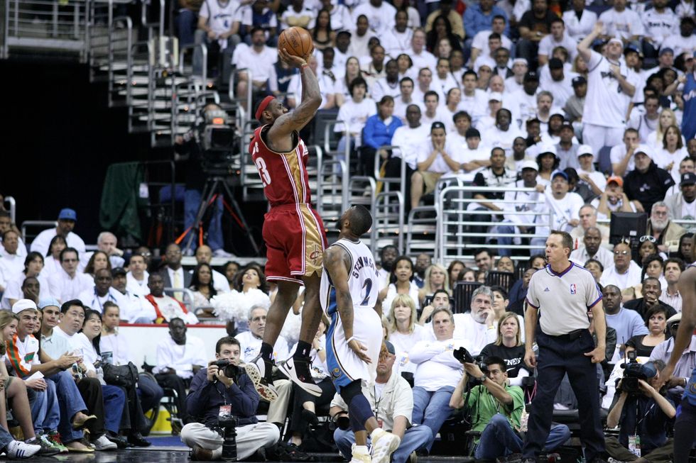 Dear Sports Fans, Stop Hating On Greatness