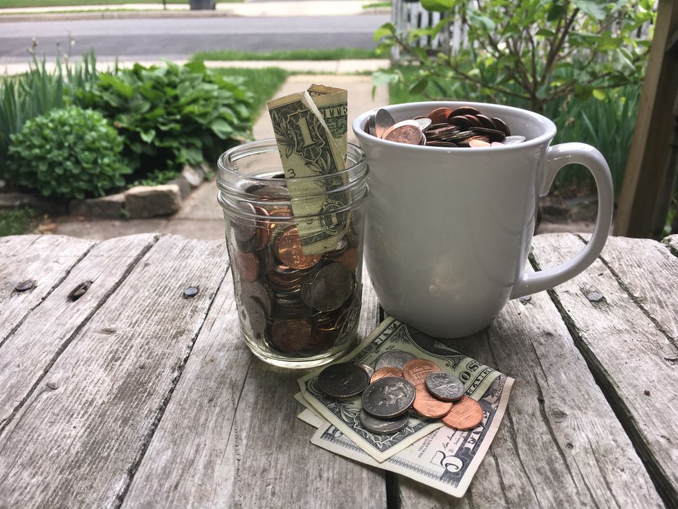 13 Ways For Broke College Students To Actually Save Money This Summer