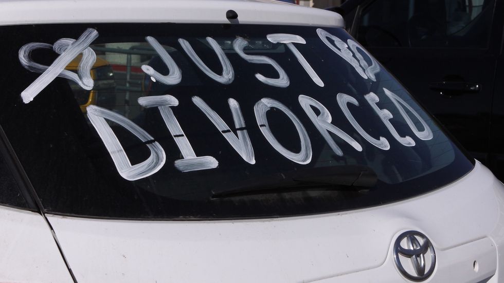 My Parents' Divorce Taught Me What Independence Looks Like From An Early Age