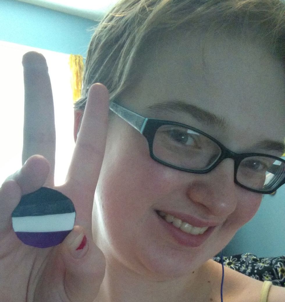 9 Ways Asexual People Ace The Game