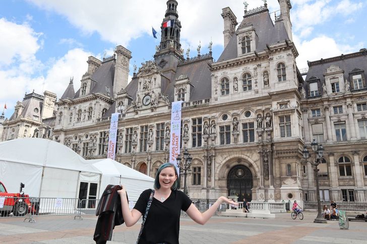 8 Things Everyone Learns During Their First Trip To Paris