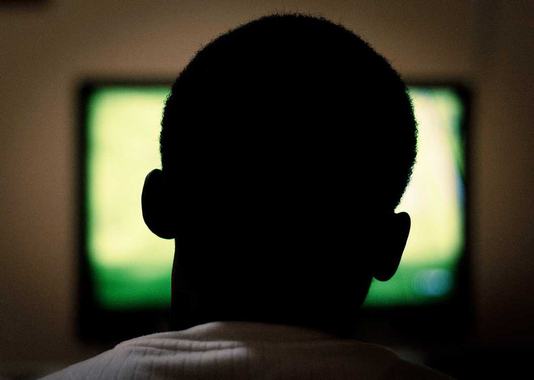 10 Netflix Series To Binge This Summer
