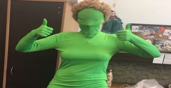 6 Ways to Tell That Your Boyfriend Is A Lizard Person