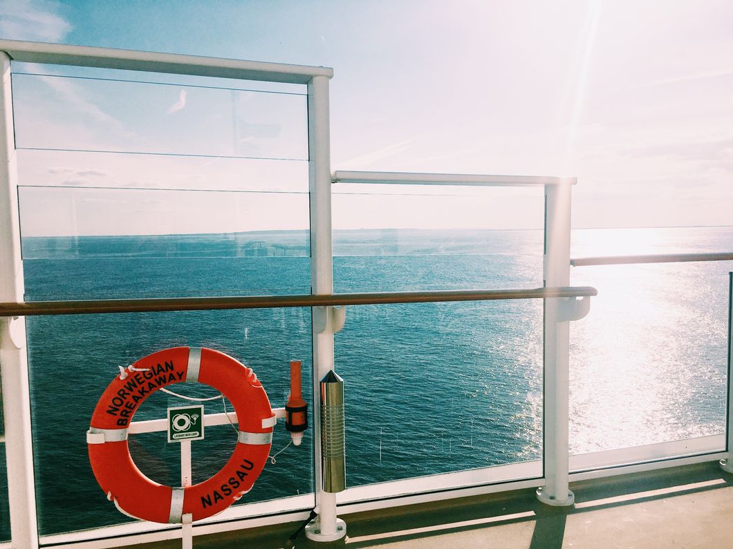 Going On Your First Cruise? Here Are 5 Things First-Timers Should Expect For Smooth Sailing