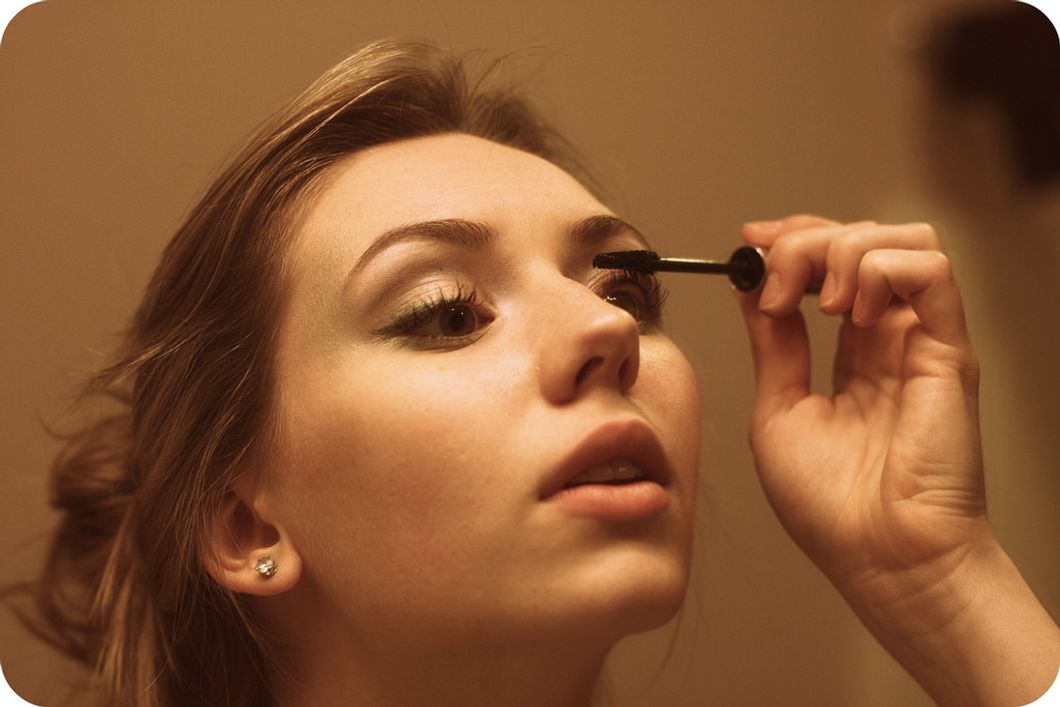 10 Struggles That People Who Are Awful At Makeup Understand