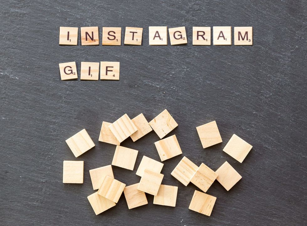 8 Thoughts You Have During Instagram Live Streams