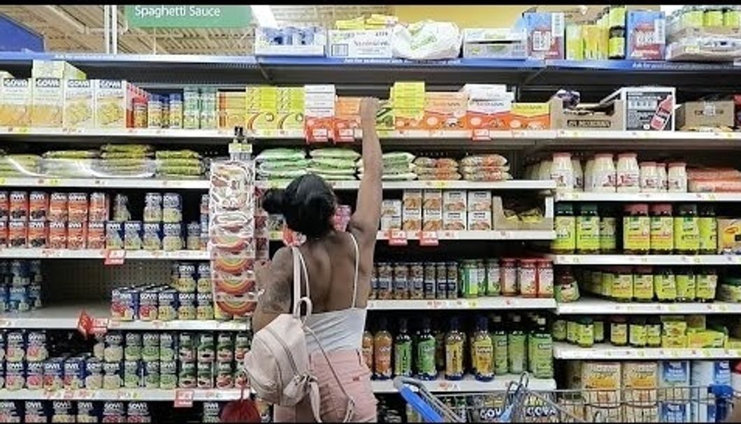 15 Things All Girls Who Are Shorter than 5'3" know too well