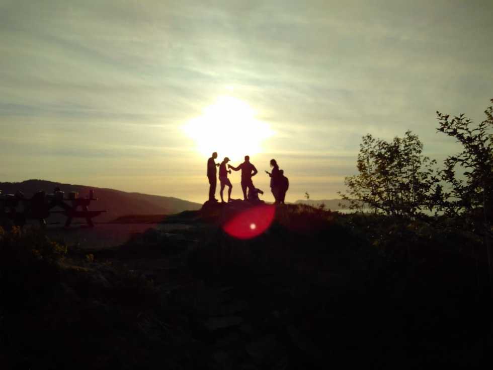 An Amateur Traveler's Guide to Staying in Youth Hostels