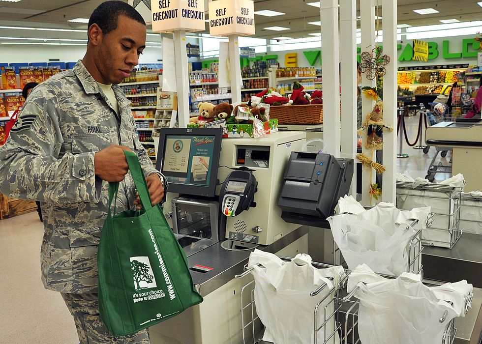 Sorry Gustaf Thulin Sten, but your plastic bags have to go