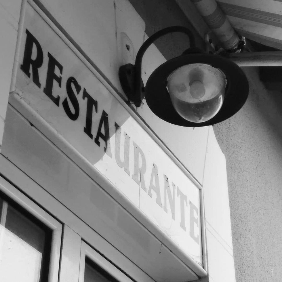 6 Places To Eat On The North Shore