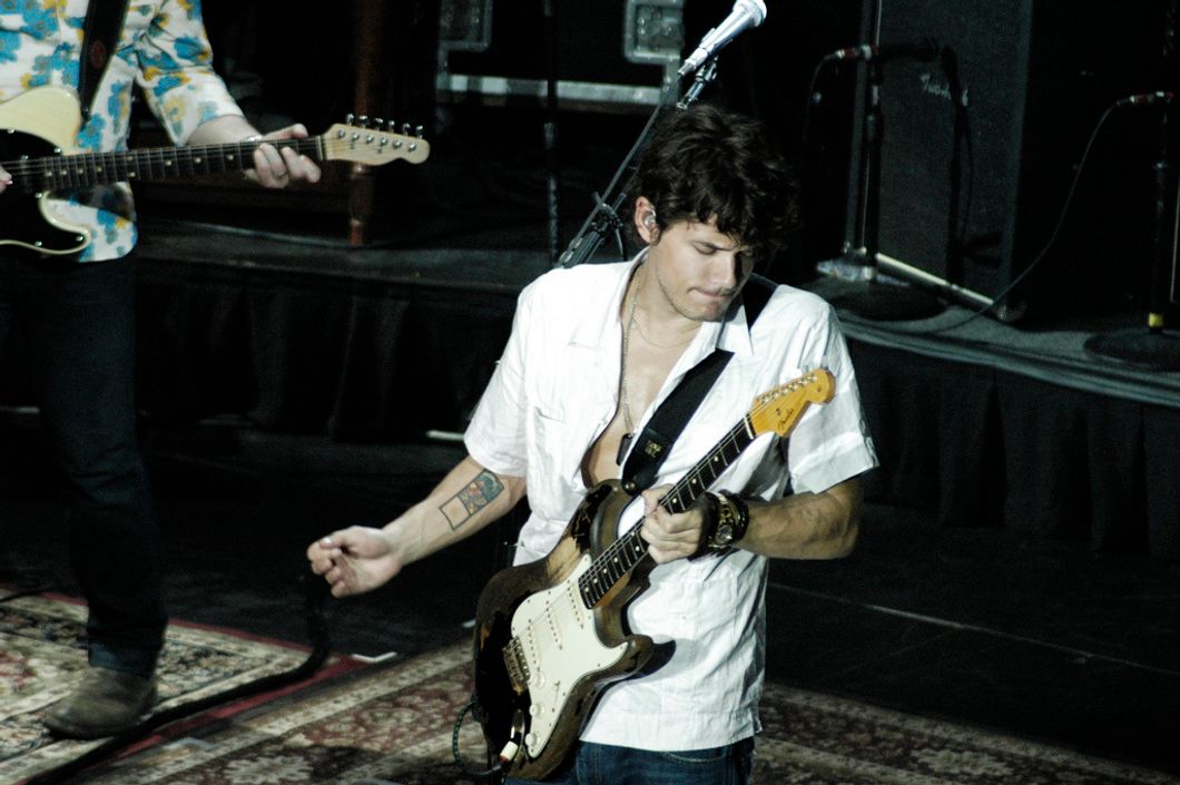 18 John Mayer Songs That Have Us Slow Dancing In A Burning Room