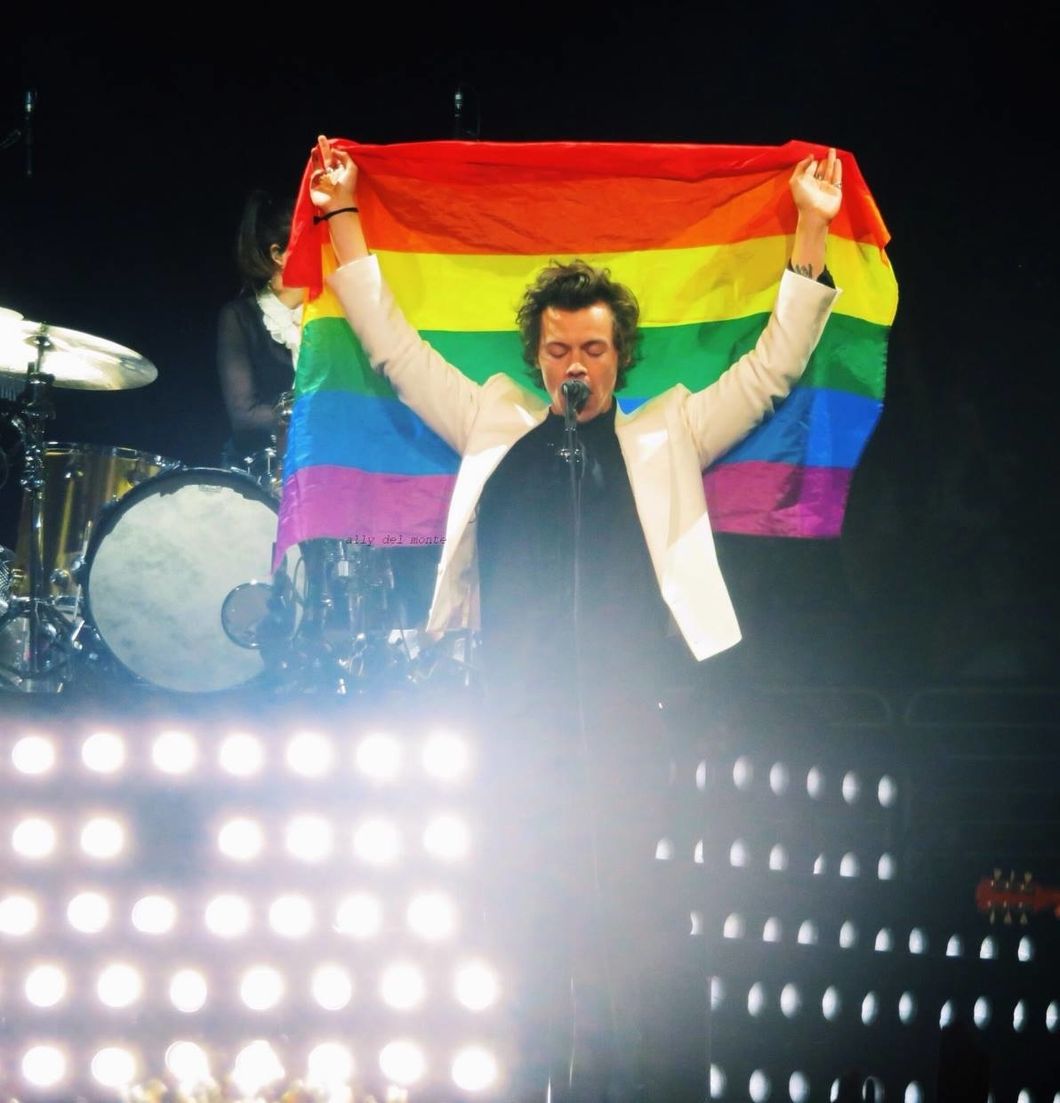 Harry Styles's And Other Artists' Sexualities Are Not Up For Your Discussion