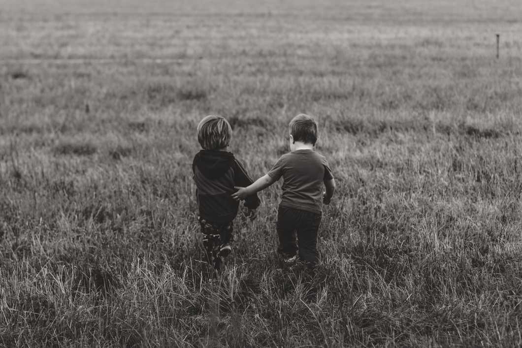 7 Reminders To Have A Healthy Relationship With Your Younger Sibling