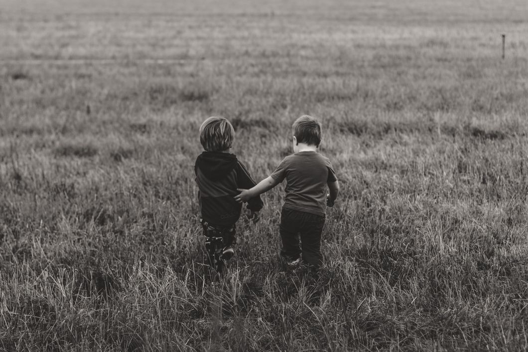 7 Reminders To Have A Healthy Relationship With Your Younger Sibling