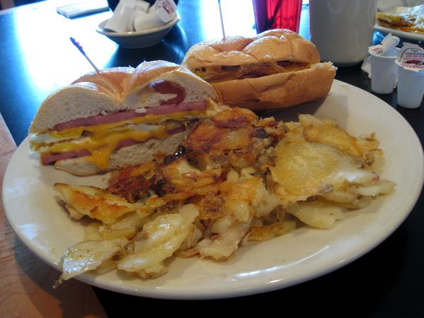 5 Reasons It Should Be And IS And Always Will Be 'Taylor Ham'