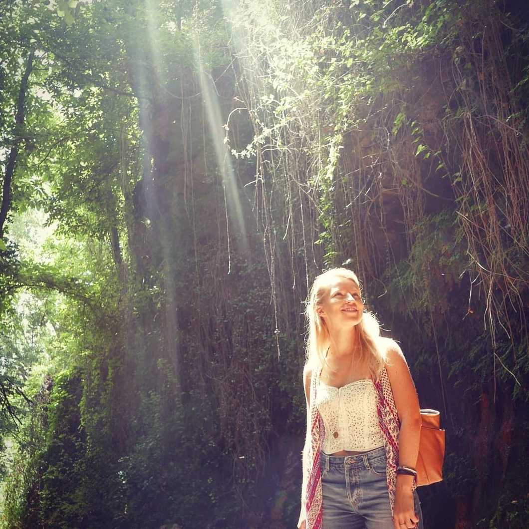 To My Ex-Boyfriend, Thank You For Teaching Me That Red Flags Are Warnings, Not Destinations
