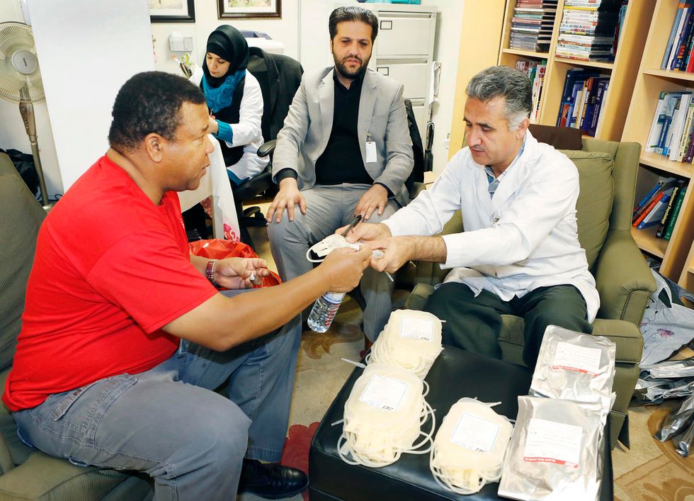 7 Things you should do before, during, and after you donate blood